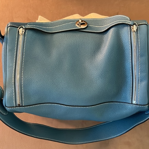 HERMES LINDY HANDBAG WITH RAINCOAT SIZE 34- EXCELLENT CONDITION - Picture 4 of 16